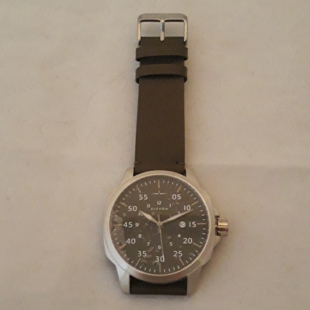 Elevon Men's Watch - Picture 2 of 3